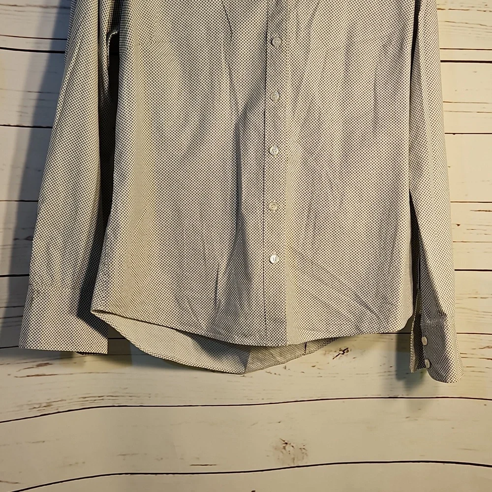 J.Crew Button‎ Down Shirt Dotted Pattern Long Sleeve Career Casual